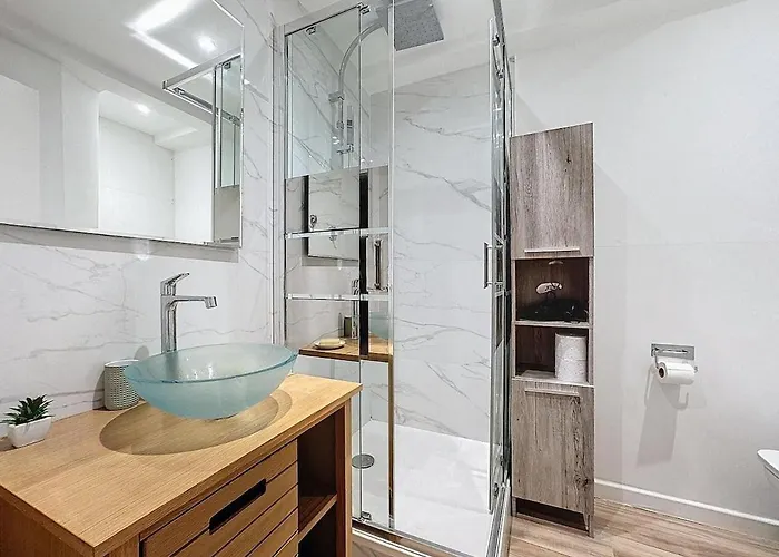 Proche Gare, Balcon Lejlighed *